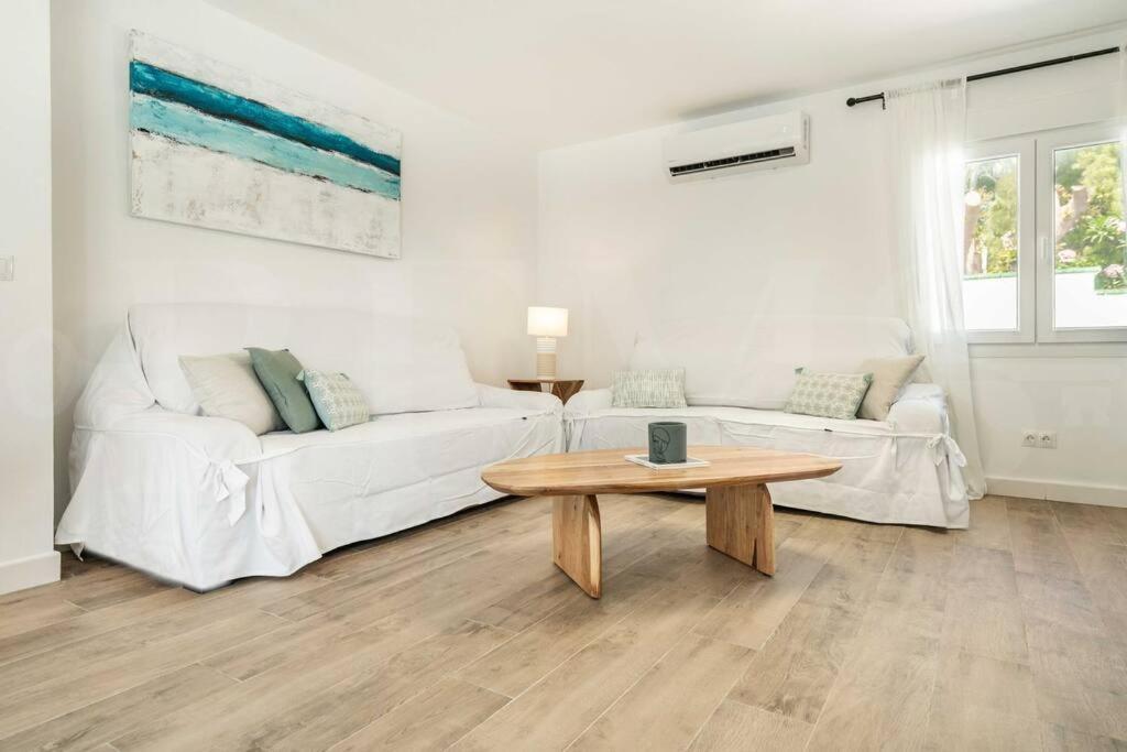 Vil·la With Private Heated Pool By The & Port - By Rems *